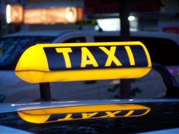 У Києві таксист душив пасажира ременем безпеки 