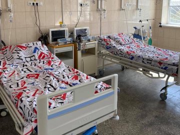 У лікарні в Боголюбах – перші пацієнти з коронавірусом. ФОТО