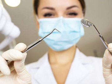У Луцьку троє стоматологів  захворіли на коронавірус