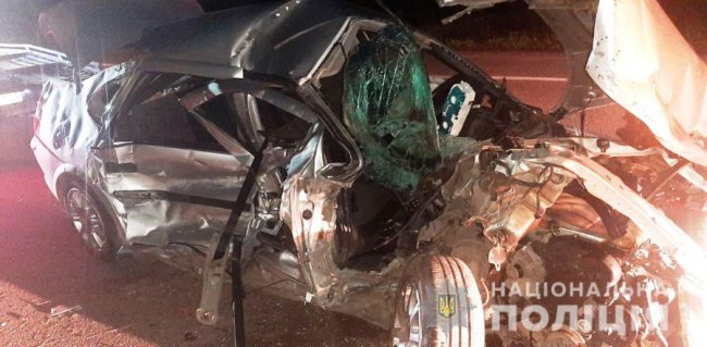 Автівка перетворилася на брухт: у ДТП на Рівненщині постраждали волиняни. ФОТО