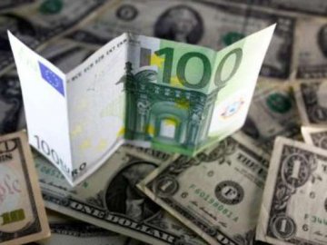Курс валют у Луцьку на 15 листопада: долар і євро втратили у ціні