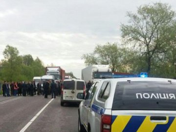 Протестувальники перекрили  трасу  Київ-Ковель-Ягодин