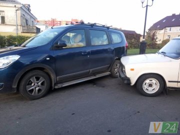 У Луцьку внаслідок аварії автівки перегородили дорогу 