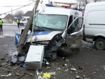 З'явилось відео аварії за участі поліцейського авто у Ківерцях