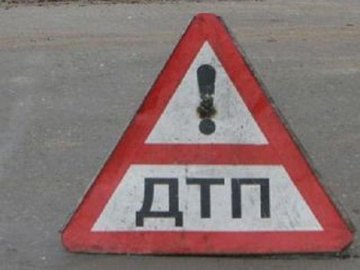 П'яний лучанин за кермом Renault злетів у кювет: пасажир – у реанімації