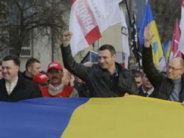 Українців знову кличуть на Віче