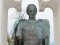 У Володимирі вандали повідбивали руки статуї на кладовищі. ФОТО