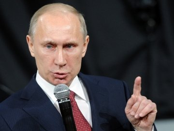Путін - найбільший моральний авторитет росіян, - опитування