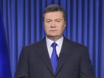 Інтерпол ще думає, чи оголошувати Януковича у розшук