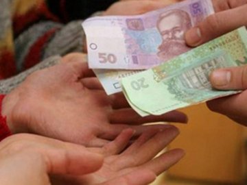 В Україні збільшили грошову допомогу переселенцям