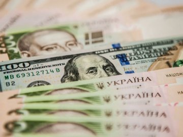 Курс валют у Луцьку на 19 листопада