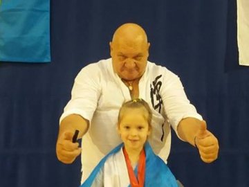 Шестирічна лучанка стала медалісткою на чемпіонаті з карате у Білорусі. ФОТО
