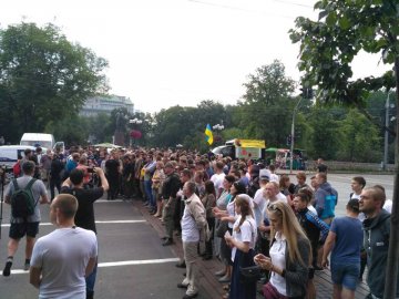 У Києві активісти «блокують» Марш Рівності
