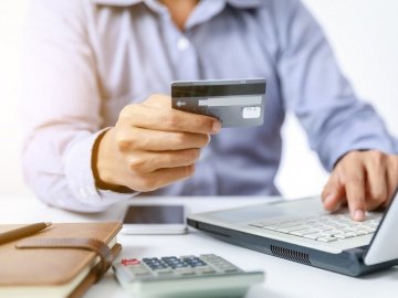 Як не потрапити в пастку при отриманні онлайн кредиту*