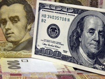 Долар дешевшає: курс валют у Луцьку на 11 грудня