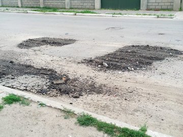 У місті на Львівщині вражені ремонтом дороги від волинської фірми