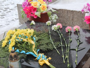 Пам’ять не згасає: у Володимирі вшанували ліквідаторів аварії на ЧАЕС. ФОТО