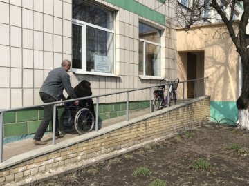 У районі на Волині виборчі дільниці перевірять на доступність для людей з інвалідністю