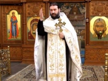 Священик Московського патріархату прокляв Майдан. ВІДЕО