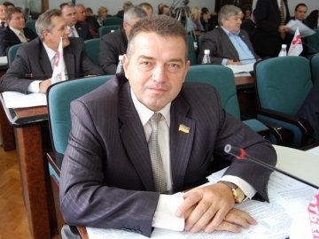Депутат Луцькради заявляє, що нікого не бив 