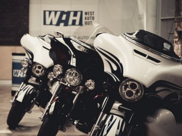 У WEST AUTO HUB продають культові мотоцикли*