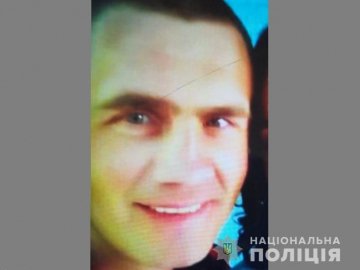 Розшукують 35-річного чоловіка, який втік з лікарні у Луцьку. ФОТО
