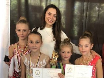 Луцькі гімнастки вибороли чималу колекцію медалей у Львові