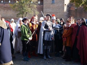 У Луцьку оберуть найкращий середньовічний костюм