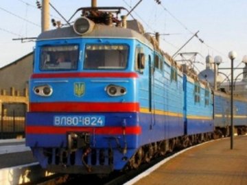 Через посилення карантину у Луцьку змінили розклад руху приміських поїздів