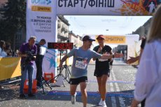Команда «Інвестора» пробігла найбільшу дистанцію «Luchesk Half Marathon 2021»*