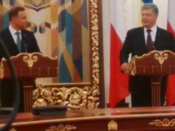 Президенти Польщі та України приймають спільну декларацію
