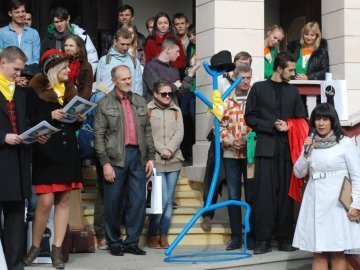 У Луцьку на дитячій залізниці стартував фестиваль театрів. ФОТО