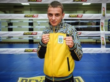 В Катарі на чемпіонаті світу український боксер здобув бронзу 