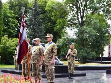 У Луцьку вшанували пам'ять героїв війни. ФОТО