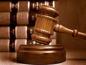 Посадовці управління юстиції Ківерців постануть перед судом