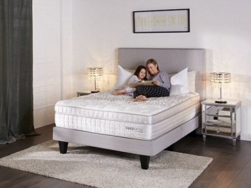 Австралійці створили ліжко, яке відстежує рухи людини під час сну