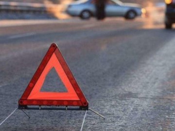 На дорозі «Ковель-Жовква» зіткнулися два автомобілі: травмувалася жінка