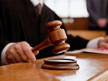 Волинянин, який мав «умовне», пограбував чоловіка