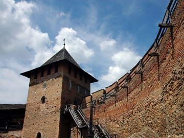 Як реставруватимуть замок Любарта