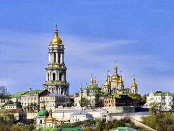 Влада Києва взялася за петицію про передачу Києво-Печерської лаври  УПЦ КП