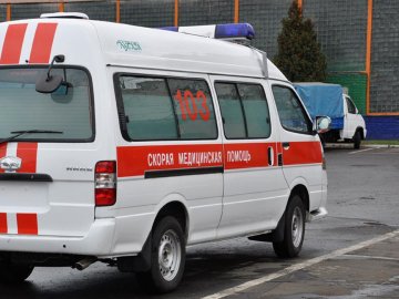 «Гарно» відгуляли весілля на Буковині: в лікарню  потрапило 15 людей