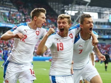 ЄВРО-2016. Бойова нічия чехів та хорватів