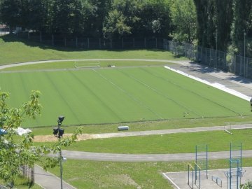 На стадіоні в Луцьку буде штучна трава. ФОТО