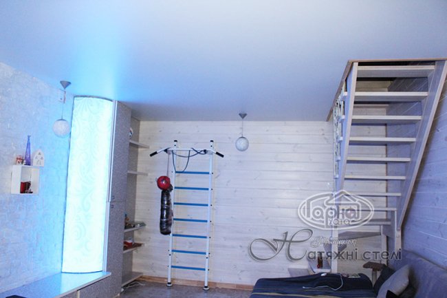 Натяжні стелі в Луцьку, які зберігають тепло, – «Гарна хата»*