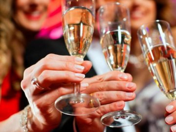 У Новий рік особливо небезпечно: експерти попереджають про неякісний алкоголь