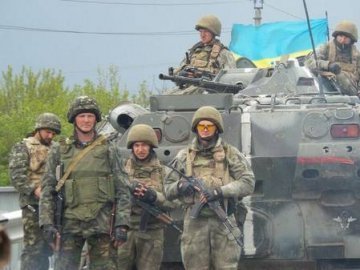 Позиції українських військових за добу обстріляли 30 разів, - Тимчук