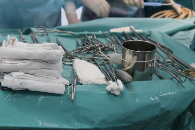 Волинські кардіохірурги провели складну операцію на серці 80-річному чоловіку. ФОТО