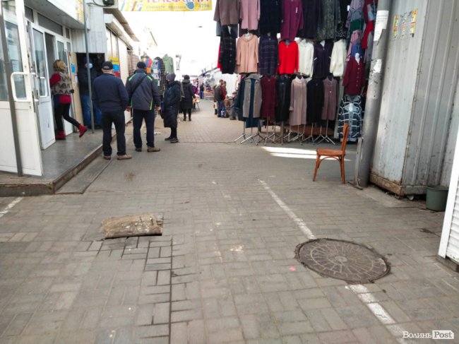 «Червона» Волинь: як працює Старий ринок у Луцьку в нових умовах
