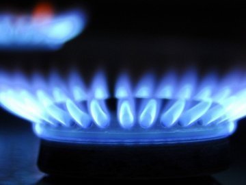 До квітня Україна платитиме за газ 385 доларів, - Порошенко
