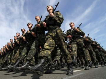 На армію України планують виділити близько семи мільярдів гривень